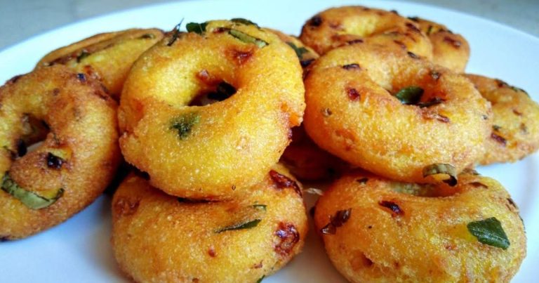 Tasty Rava Vada Recipe