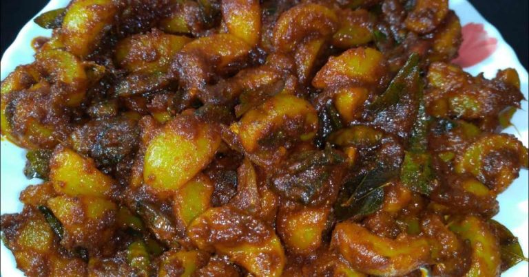 Kayamnellikka Pickle recipe