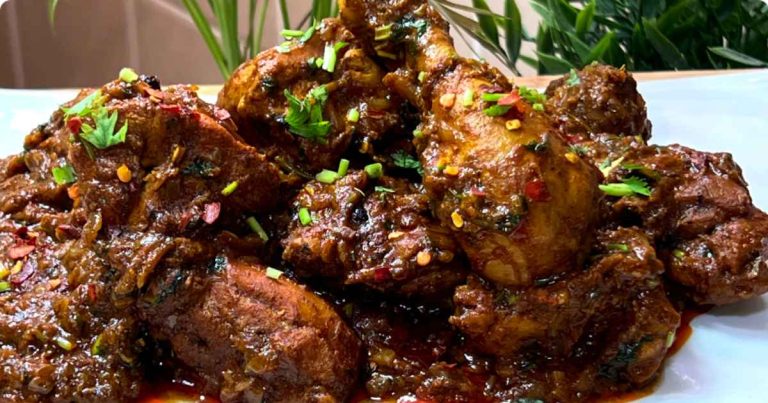 Spicy Chicken Bhuna Masala