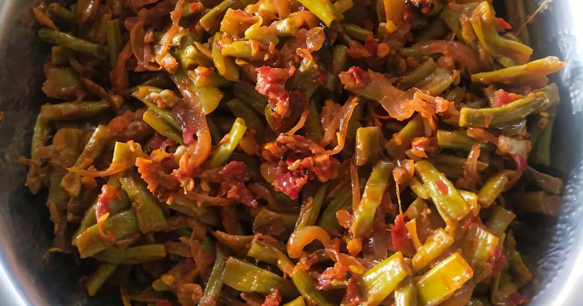 Payar Mezhukuvaratti Recipe